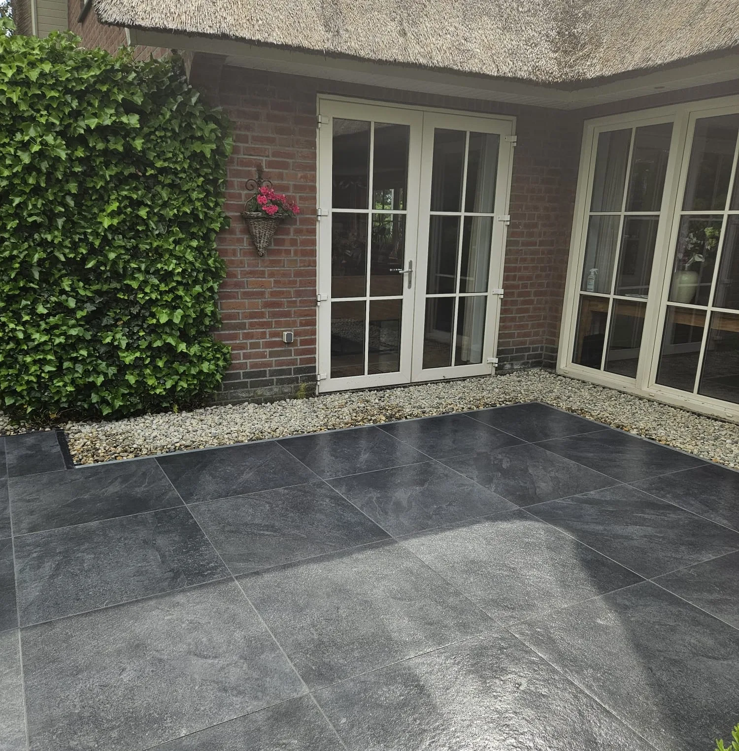 Keramische tegels terras in Haren